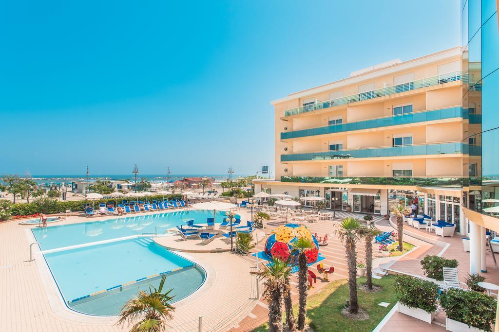 Hotel Valverde & Residenza Cesenatico Luaran gambar