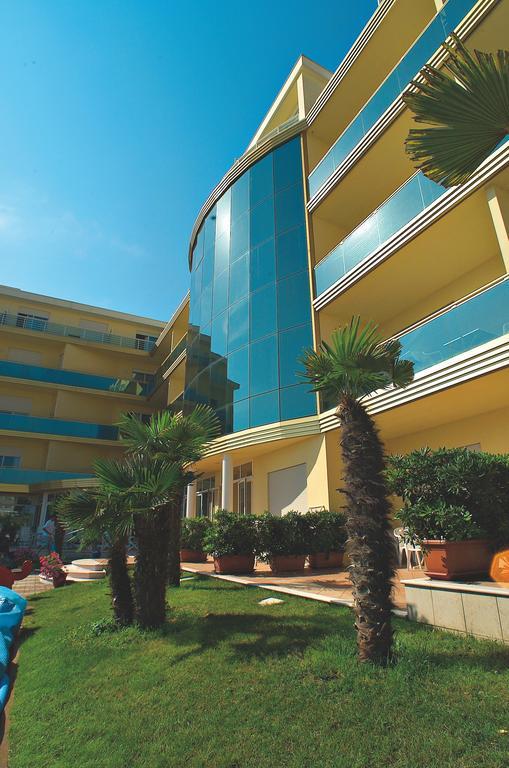 Hotel Valverde & Residenza Cesenatico Luaran gambar