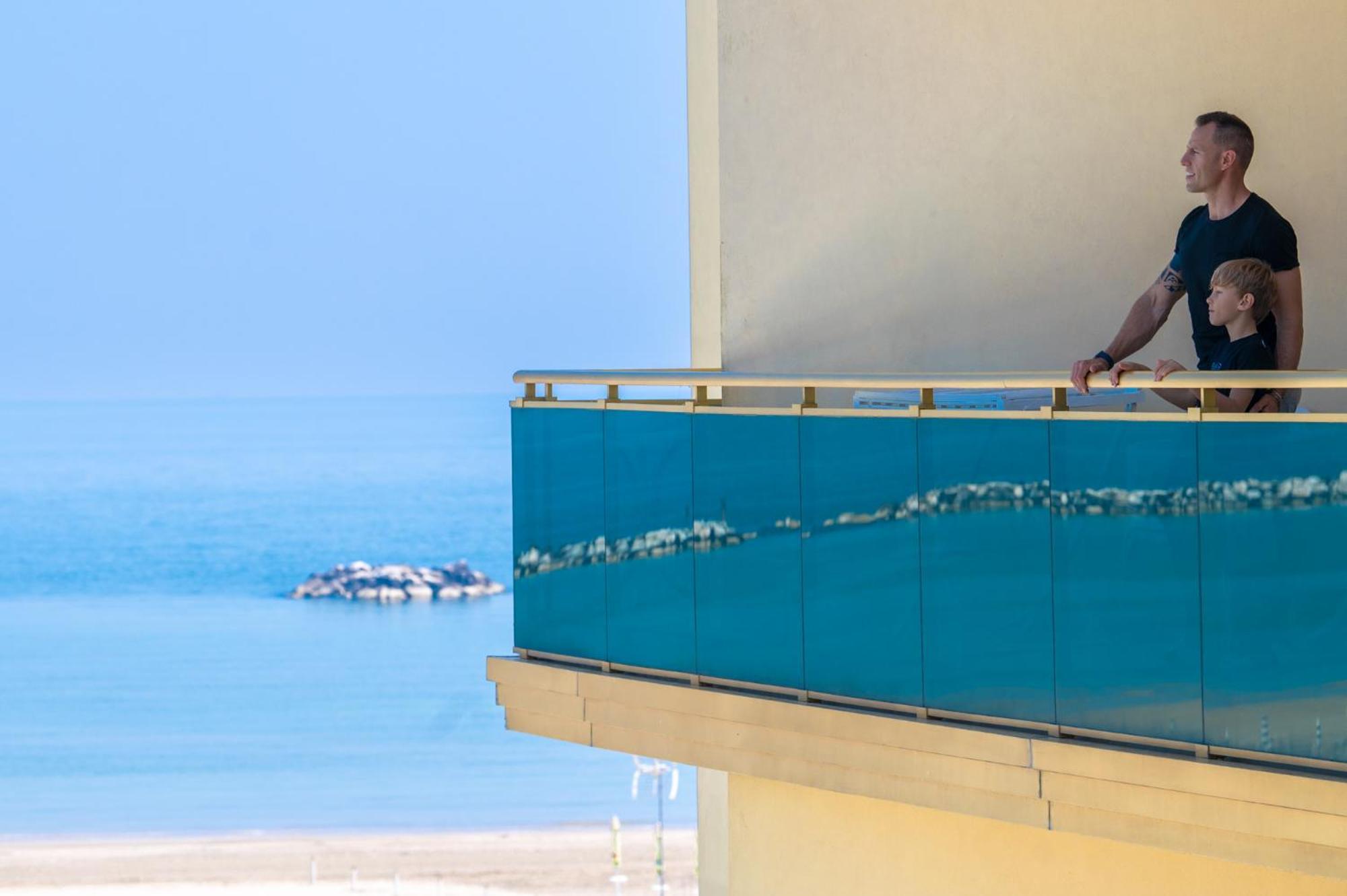 Hotel Valverde & Residenza Cesenatico Luaran gambar