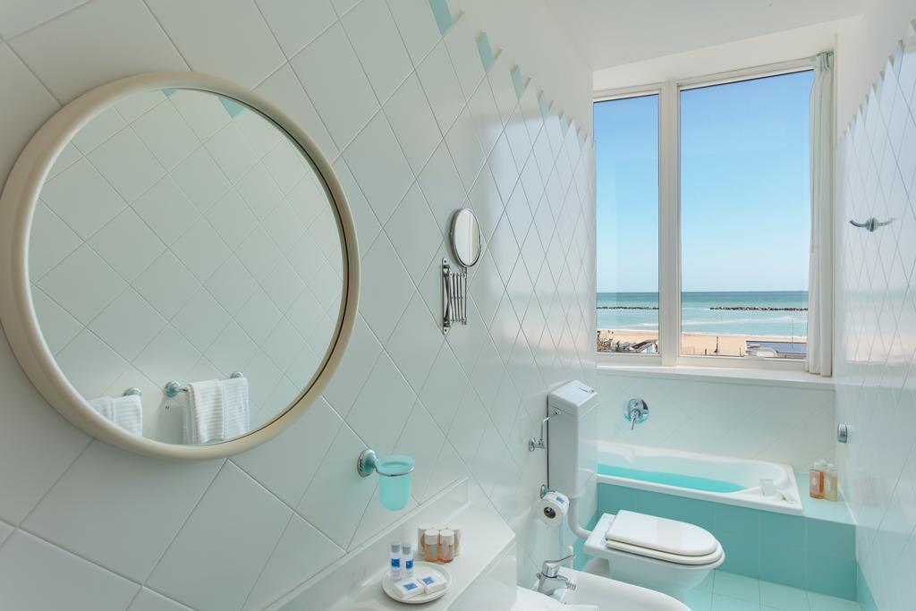 Hotel Valverde & Residenza Cesenatico Luaran gambar